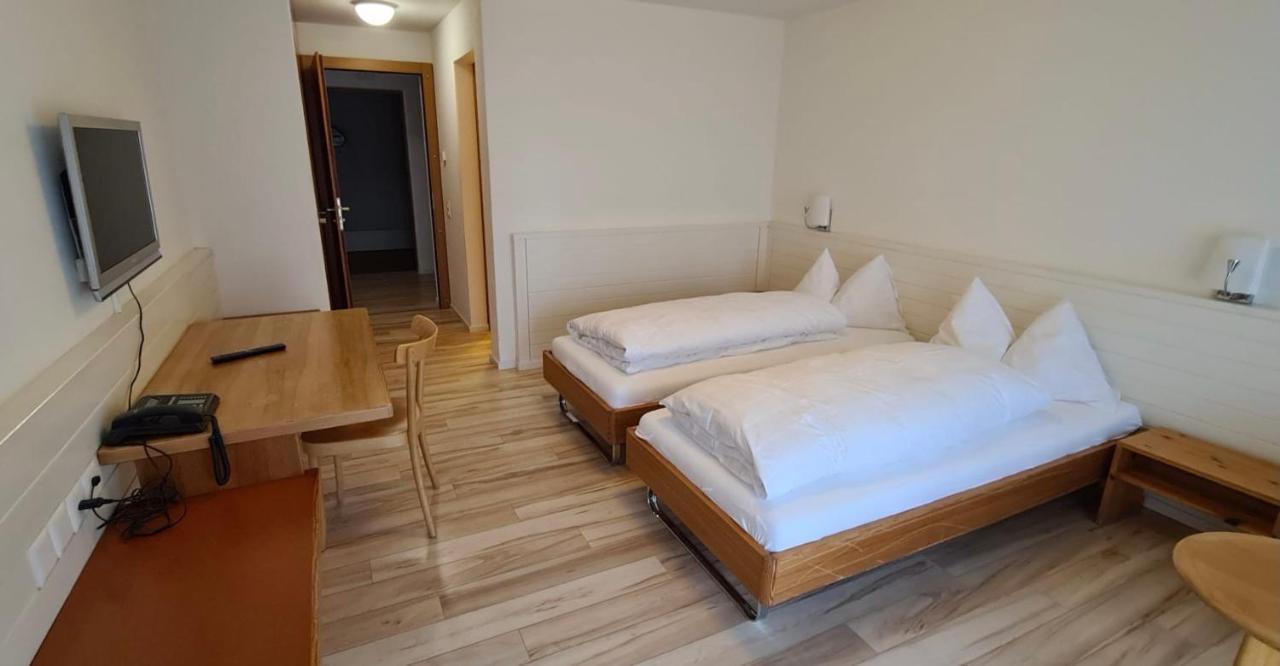 Hotel Breiti Bachenbulach Dış mekan fotoğraf